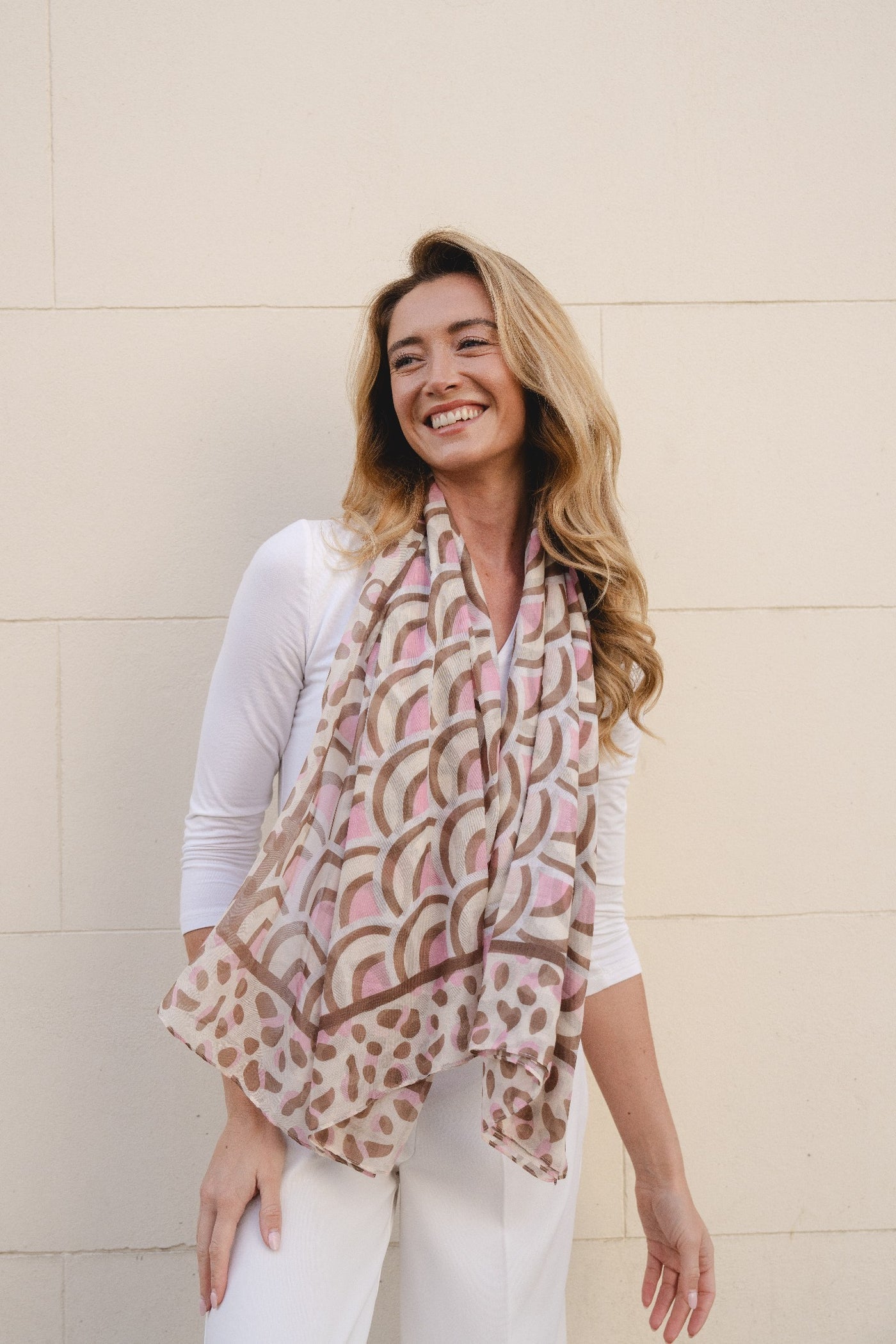 Park Lane SC1977 Mocha Printed Everday Scarf