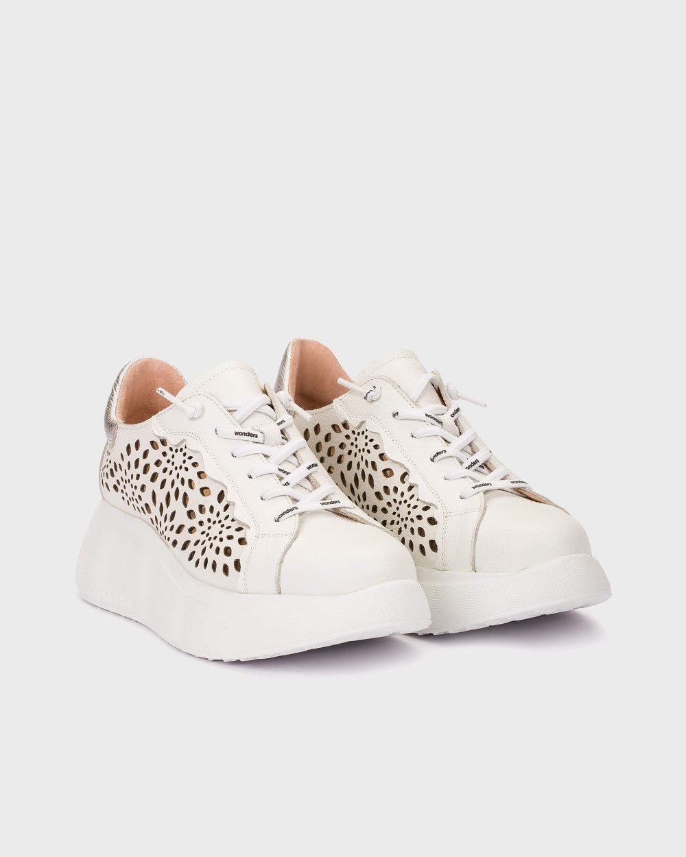 Wonders A-3641 White Trainer With Chunky Sole And Flower Detail