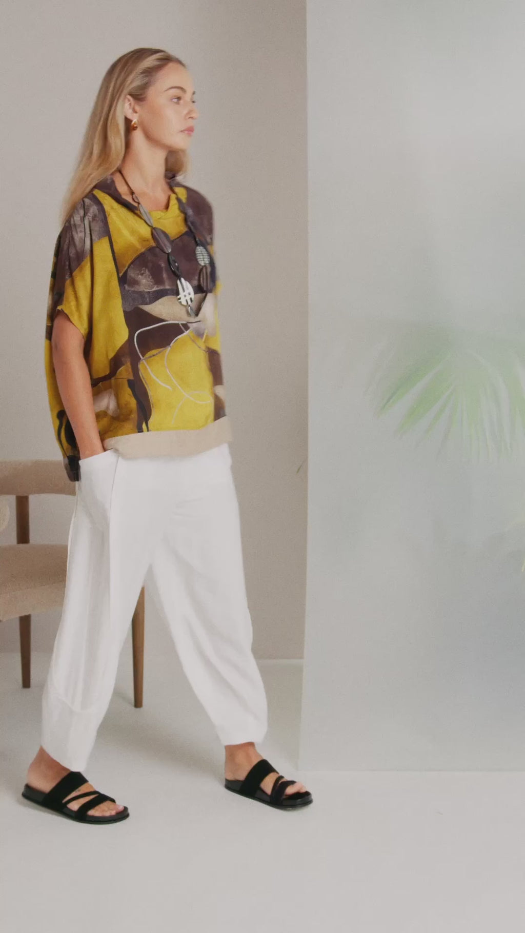 Naya High Neck Square Shape Print Top With Contrast Hem 275